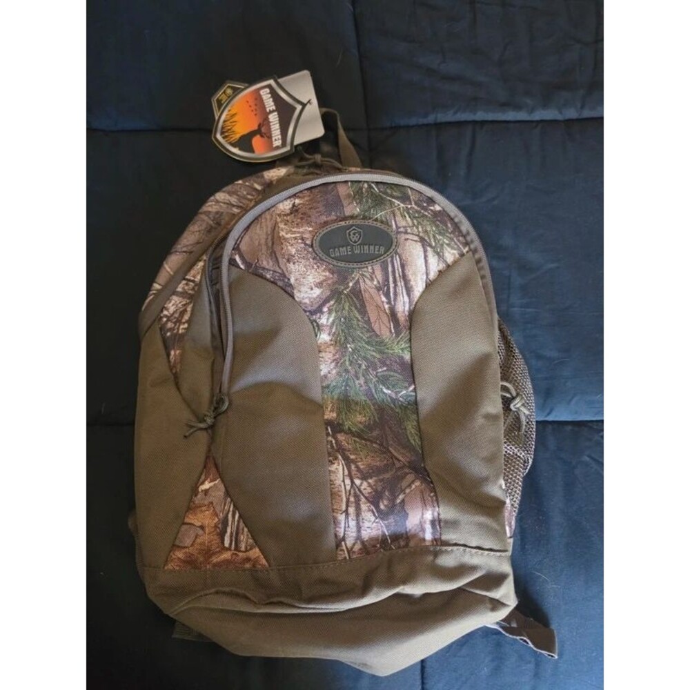 Game Winner Realtree Camo Hunting Daypack Backpack New With Tags